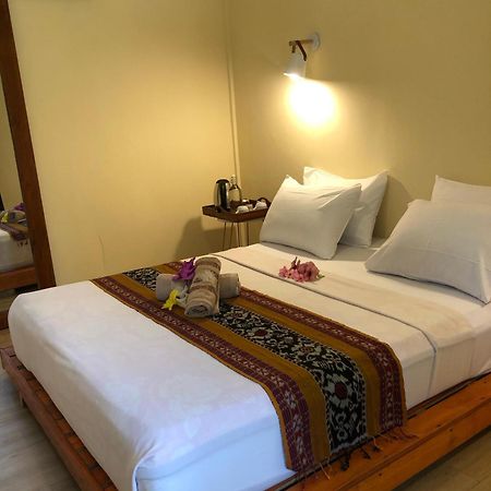 Waroeng Senaru Hotel Ngoại thất bức ảnh